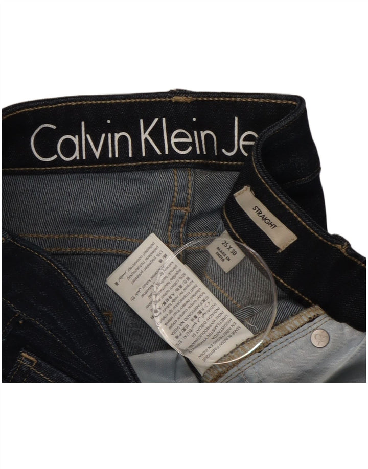 Calça jeans reta feminina Calvin Klein W25 L30 algodão azul marinho
