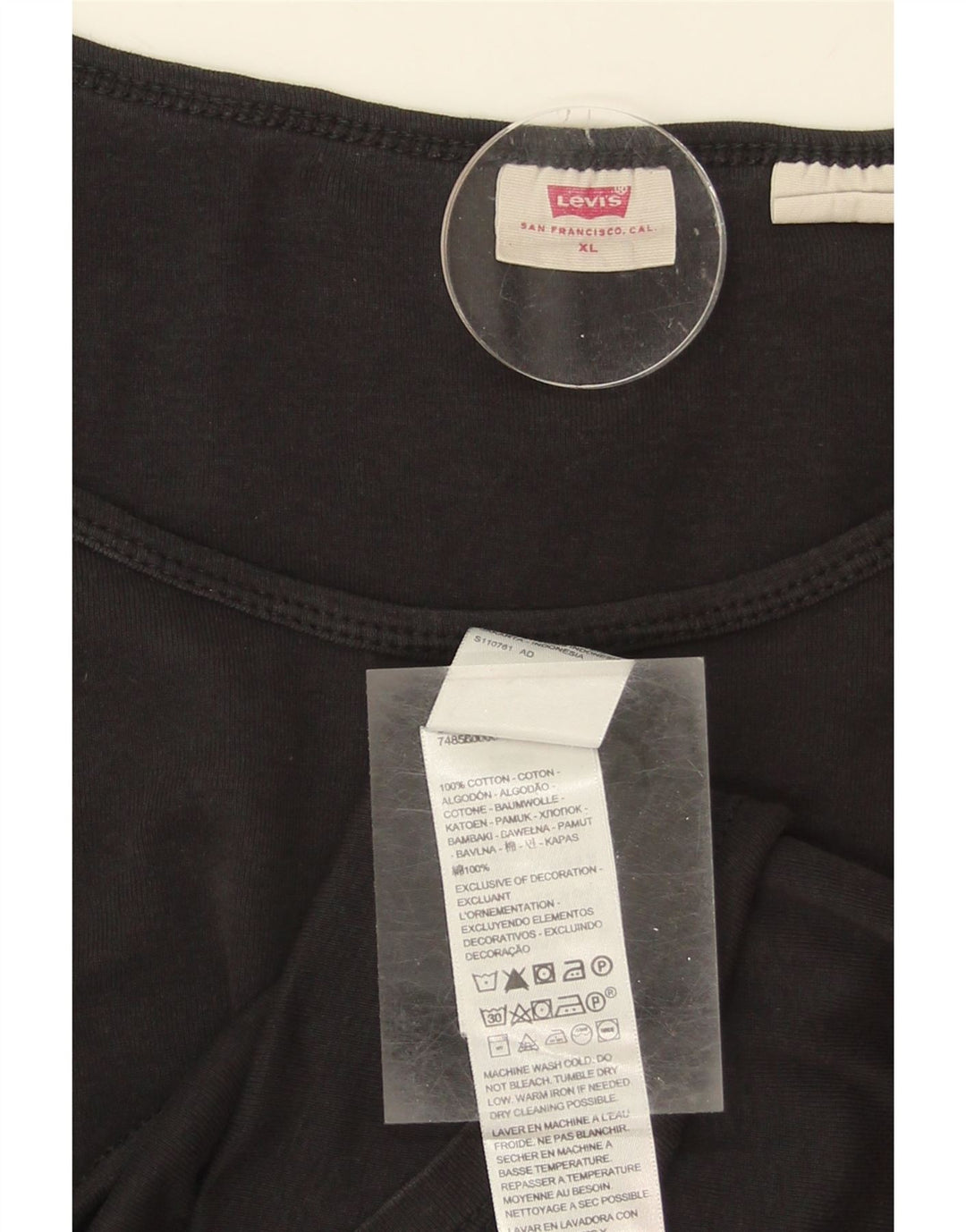 LEVI'S Womens T-Shirt Top UK 18 XL Black Cotton Vintage Levi's and Second-Hand Levi's from Messina Hembry 
