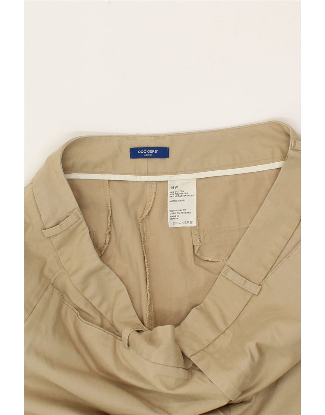DOCKERS Womens Slim Capri Trousers US 16 2XL W38 L22 Beige Cotton Vintage Dockers and Second-Hand Dockers from Messina Hembry 