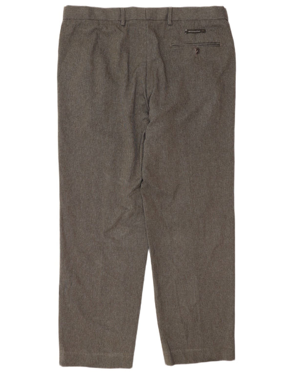 Calça masculina de terno regular Marks & Spencer W36 L29 poliéster xadrez cinza