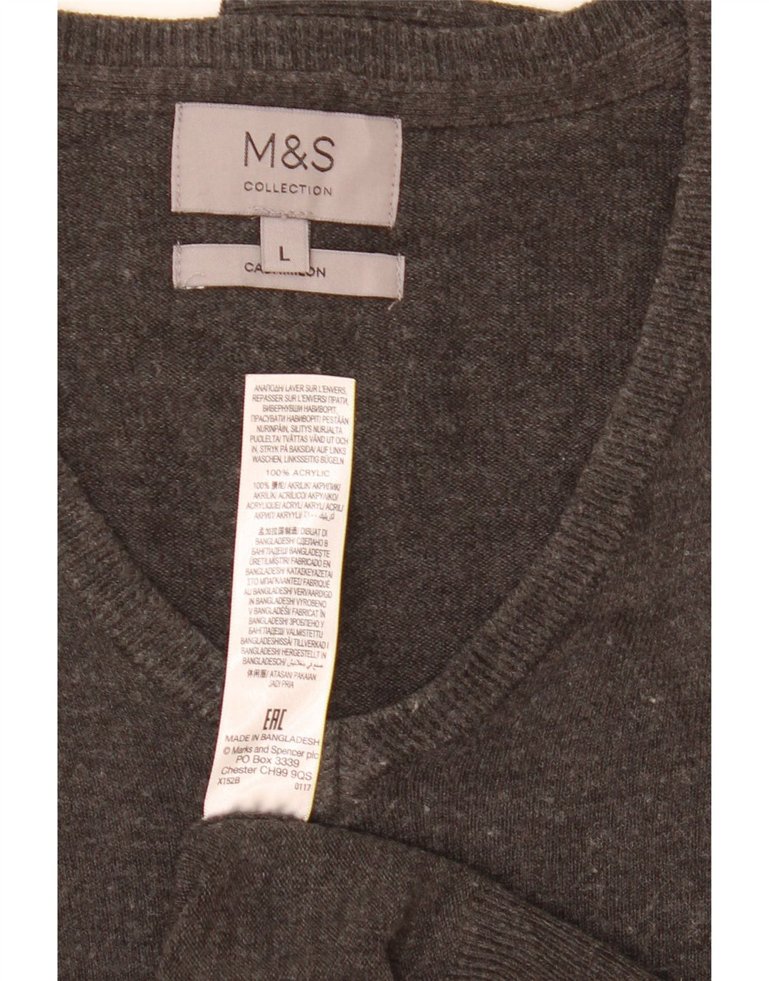 Suéter masculino Marks & Spencer com decote em V grande acrílico cinza