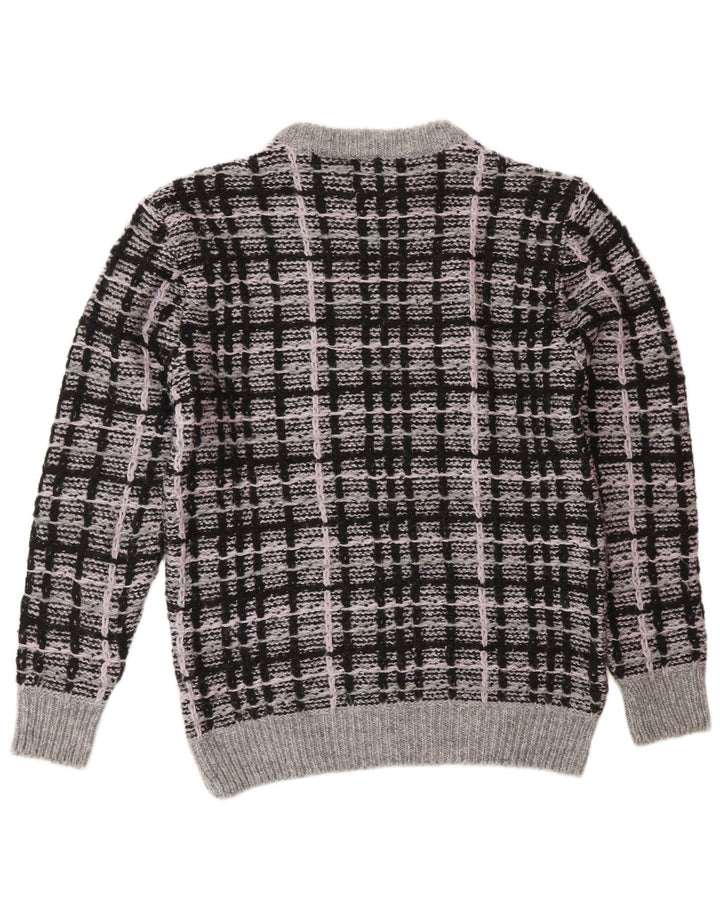 Suéter masculino Zara com gola redonda e acrílico xadrez cinza médio