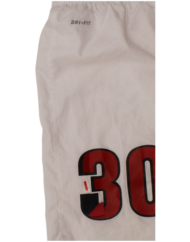 NIKE Boys Dri Fit Graphic Sport Shorts 12-13 anos grande poliéster branco