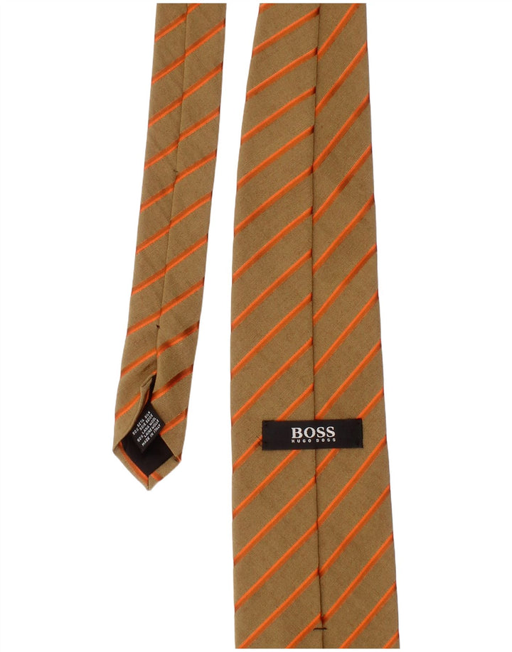 Gravata masculina Hugo Boss tamanho único bege listrado de seda clássico