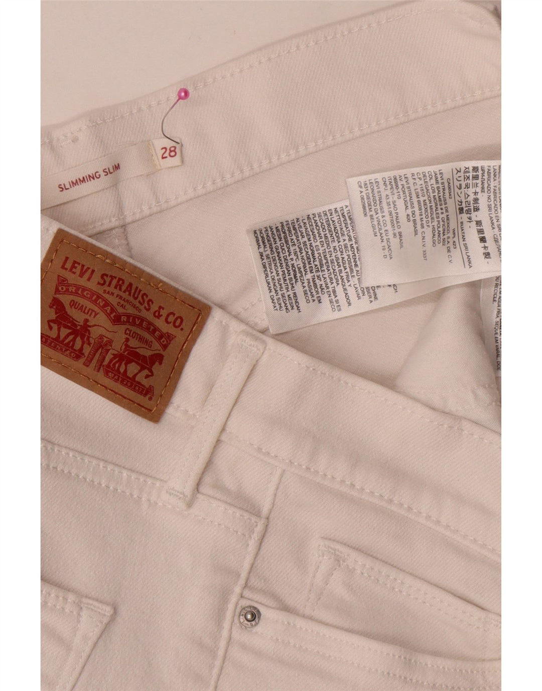Jeans femininos Levi's Slimming Slim W28 L31 algodão branco