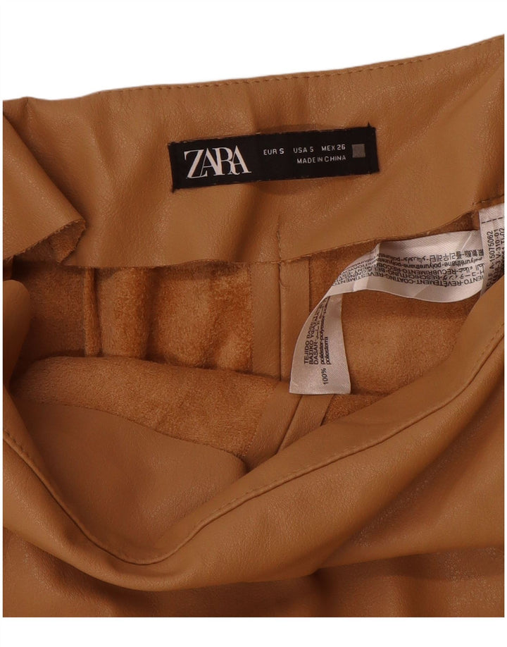 Shorts femininos de couro Zara pequenos W26 poliuretano bege