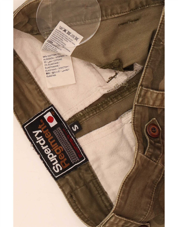 Shorts cargo feminino Superdry pequeno W30 algodão camuflado verde