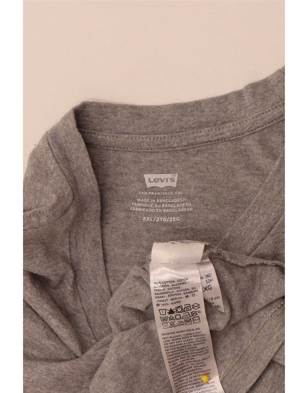 Camiseta gráfica masculina Levi's 2XL algodão manchado cinza