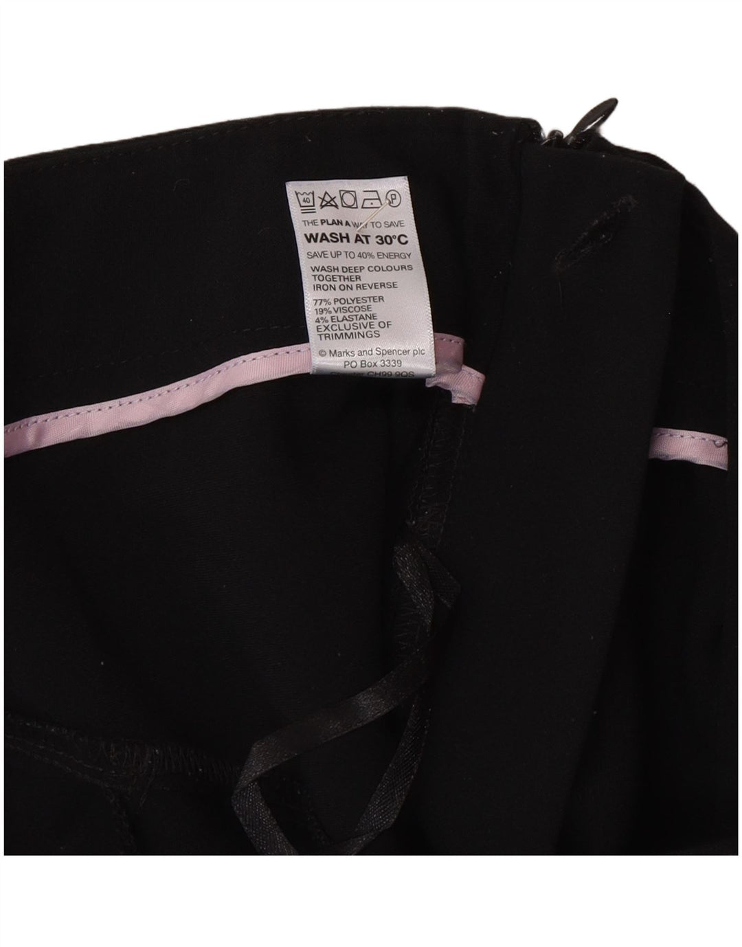 Saia feminina Marks & Spencer UK 14 grande W32 poliéster preto