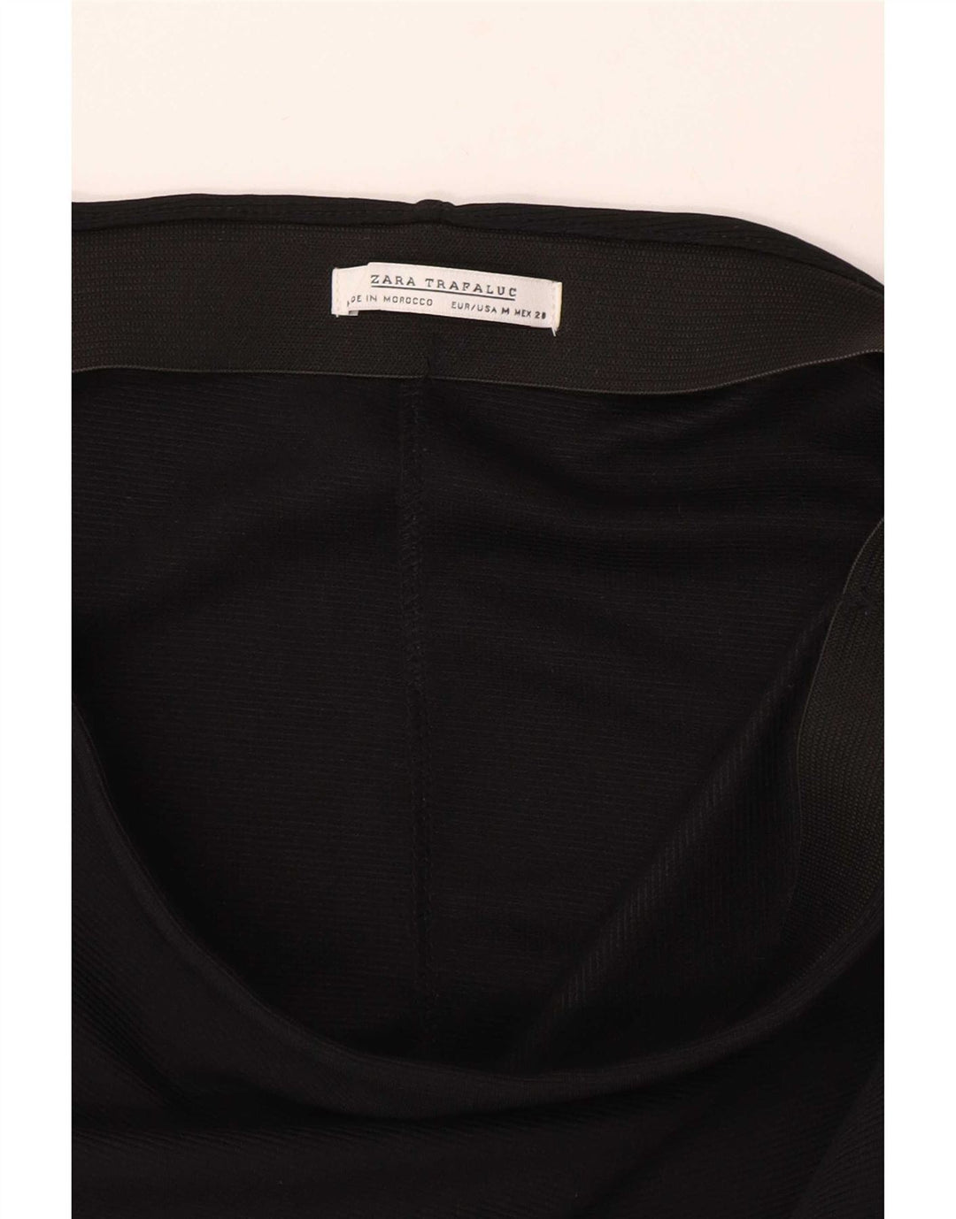 Zara Minissaia feminina Trafaluc média W28 preta