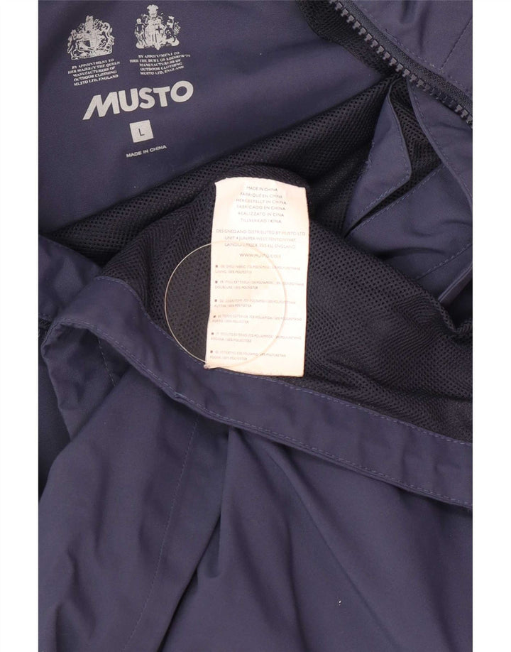 Jaqueta de chuva masculina Musto com capuz Reino Unido 40 grande poliéster azul marinho