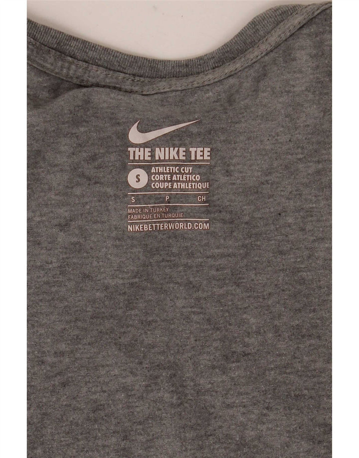 Camiseta Nike masculina Athletic Cut Graphic Camiseta pequena cinza manchada