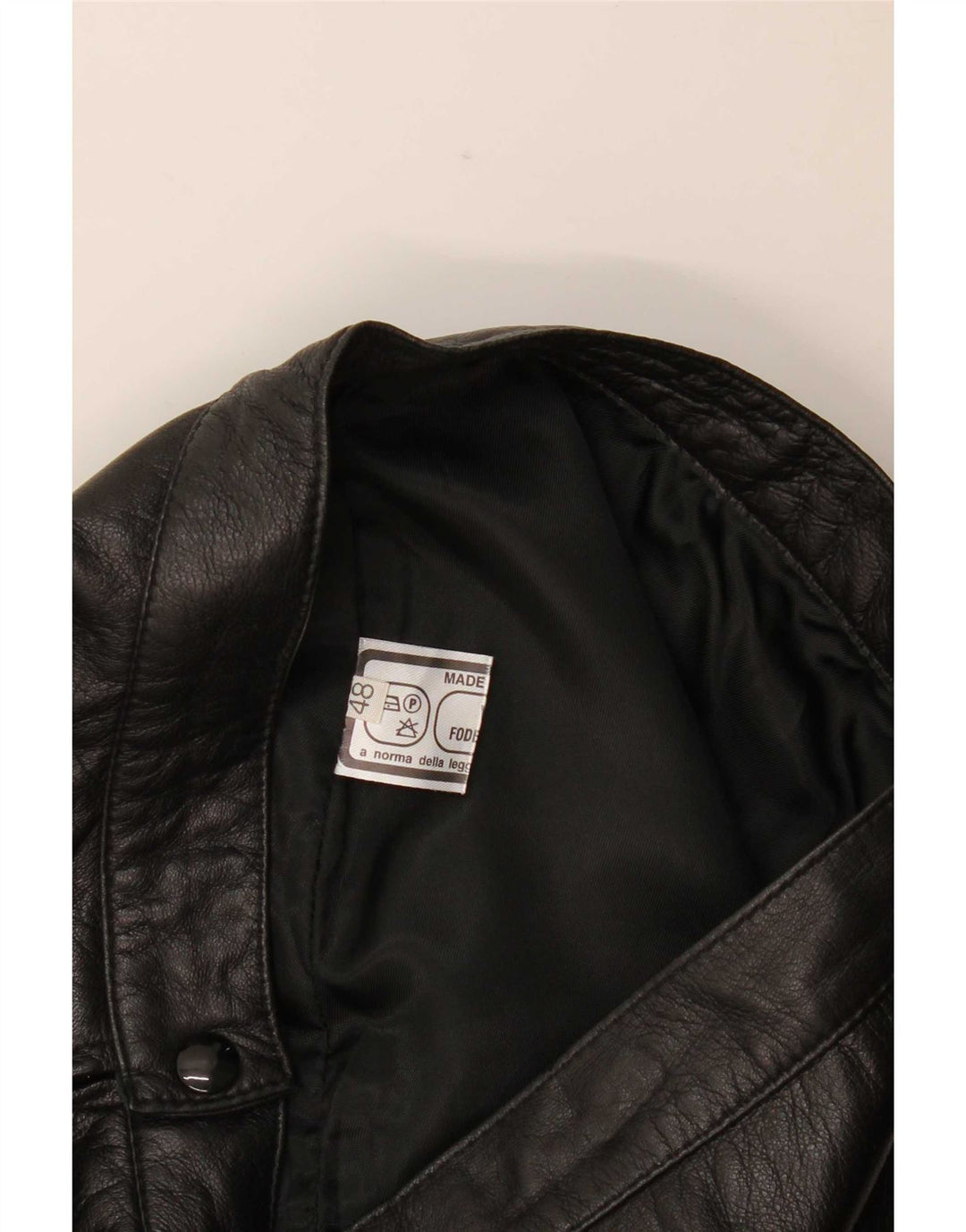 Mini saia de couro feminina vintage W30 médio preto