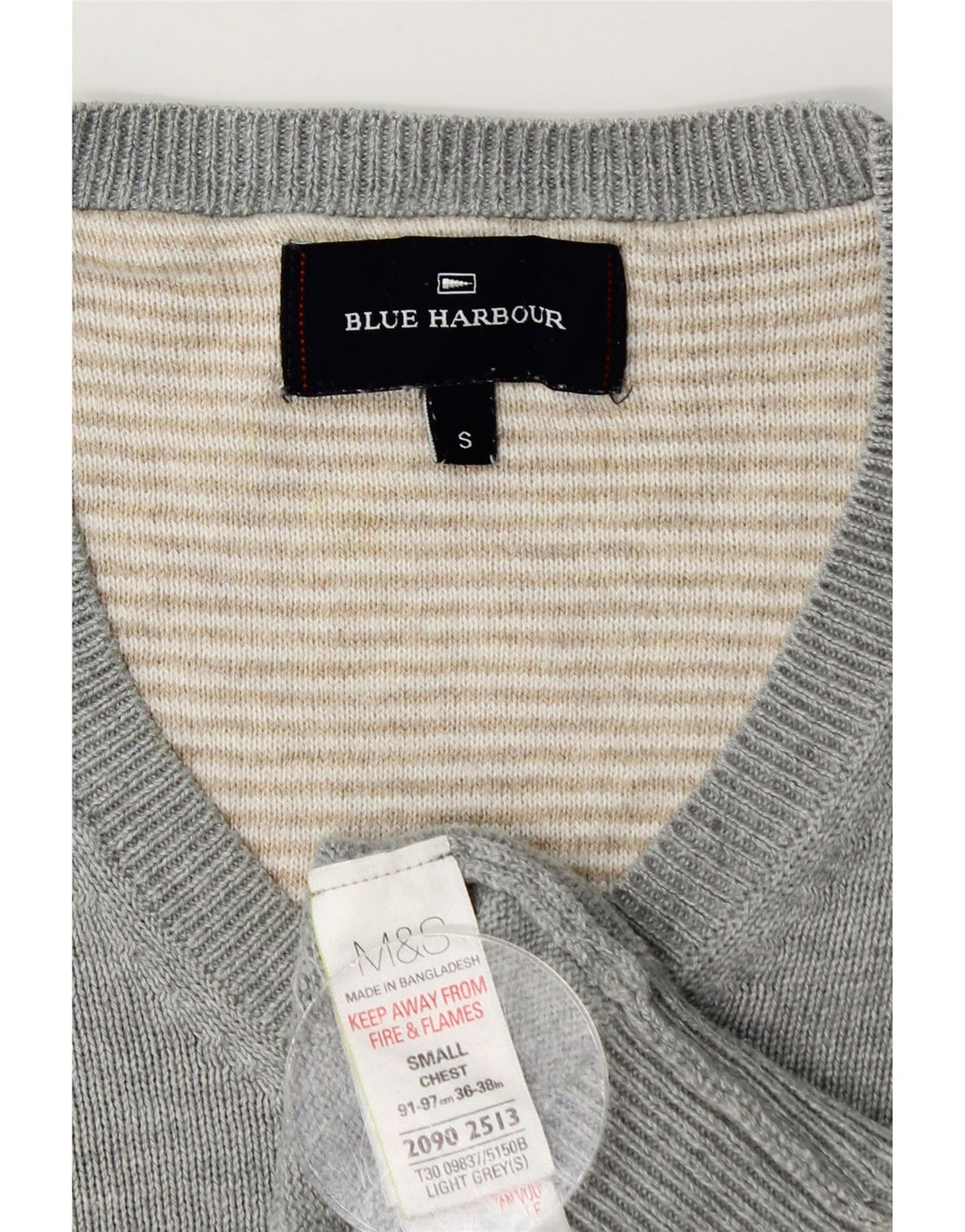 Suéter masculino Marks & Spencer Blue Harbor com decote em V, pequeno algodão cinza