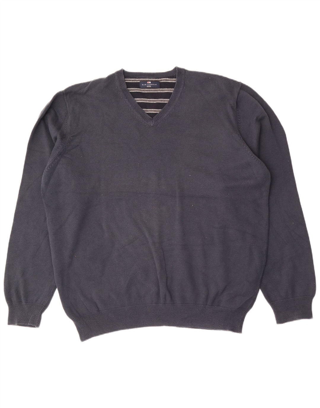 Suéter masculino Marks & Spencer Blue Harbor com decote em V grande azul marinho