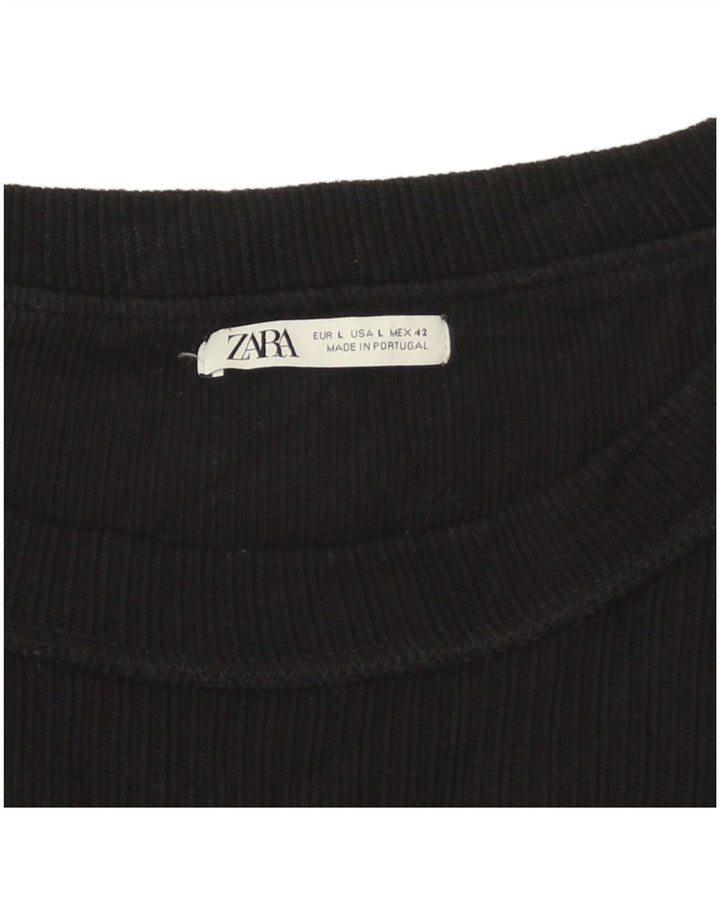 Camiseta masculina Zara com estampa gráfica grande preta