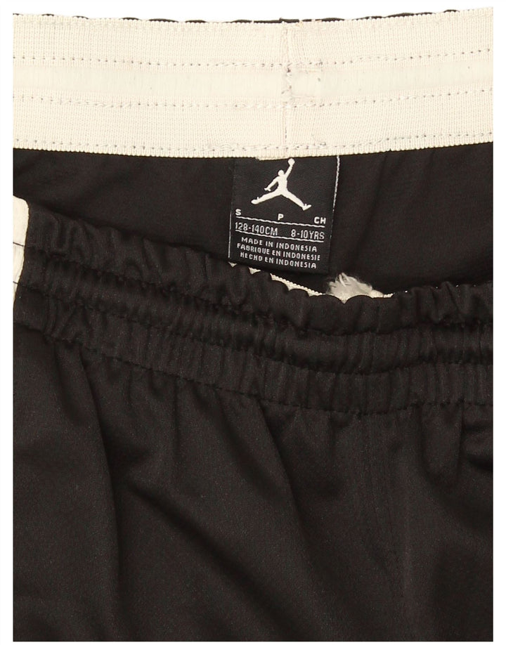 Shorts esportivos Jordan Boys 8-9 anos pequenos pretos colorblock