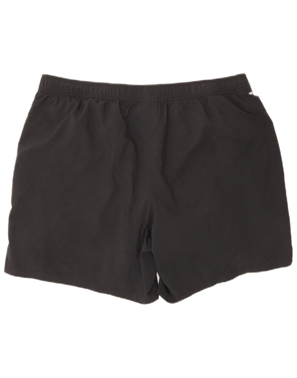 Shorts esportivos regulares masculinos New Balance XL pretos