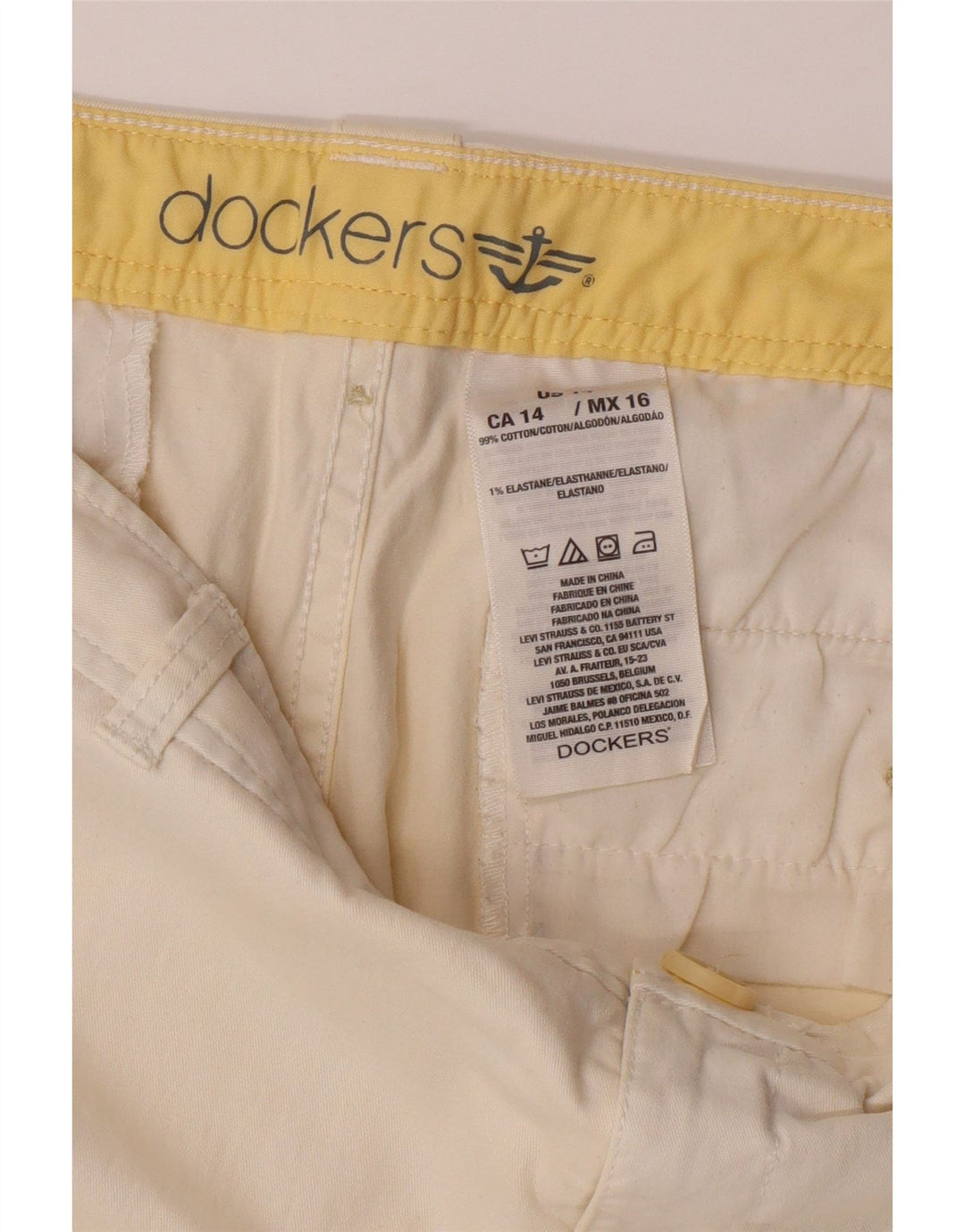 DOCKERS Womens Chino Shorts US 14 XL W36 Off White Cotton Vintage Dockers and Second-Hand Dockers from Messina Hembry 