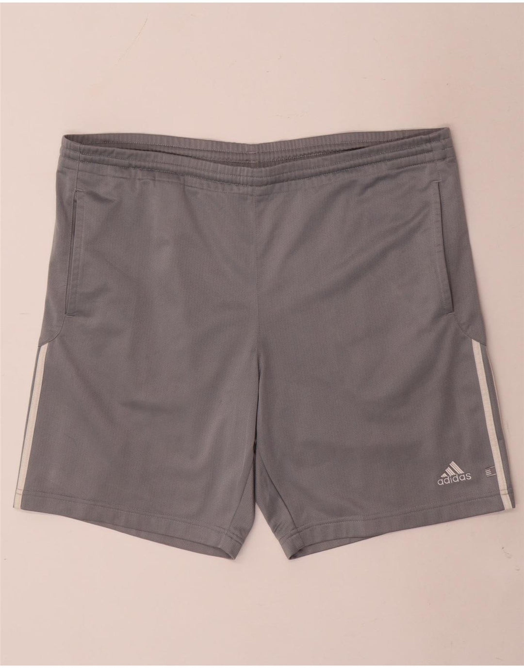 Shorts esportivos masculinos Adidas grande poliéster cinza
