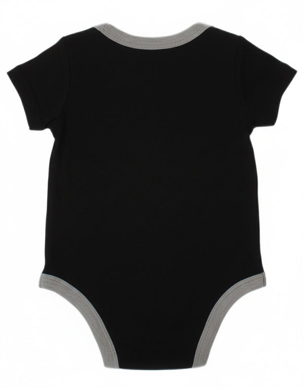 Macacão gráfico NIKE para meninos de 3 a 6 meses de algodão preto
