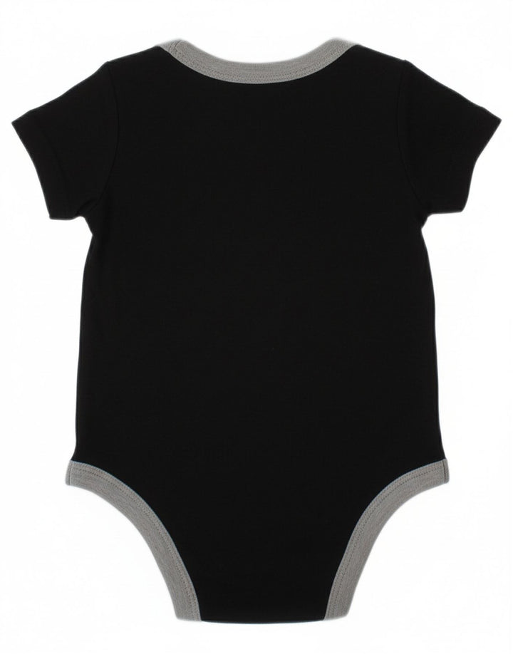 Macacão gráfico NIKE para meninos de 3 a 6 meses de algodão preto