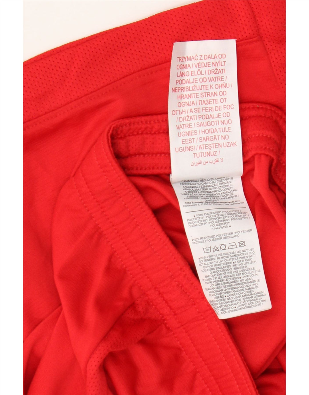 Shorts esportivos Nike Boys Dri Fit 10-11 anos médio vermelho poliéster