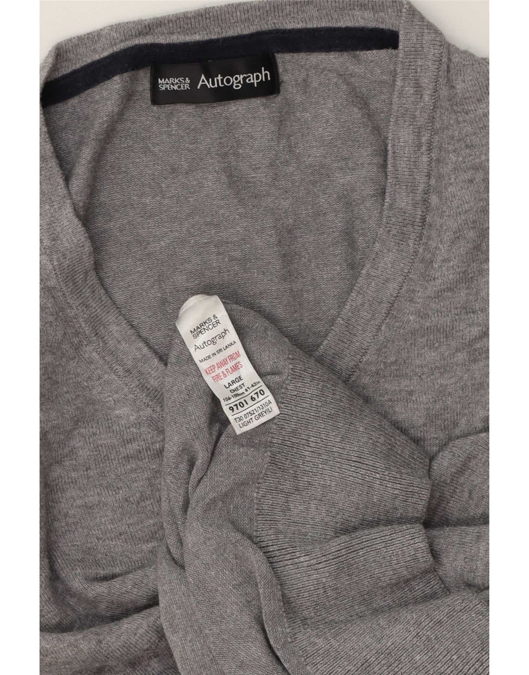 Suéter masculino Marks & Spencer Autograph com decote em V, grande algodão cinza