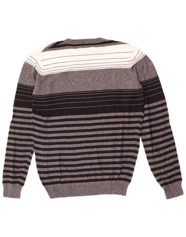 Suéter masculino Sixty com gola redonda e viscose listrada cinza médio