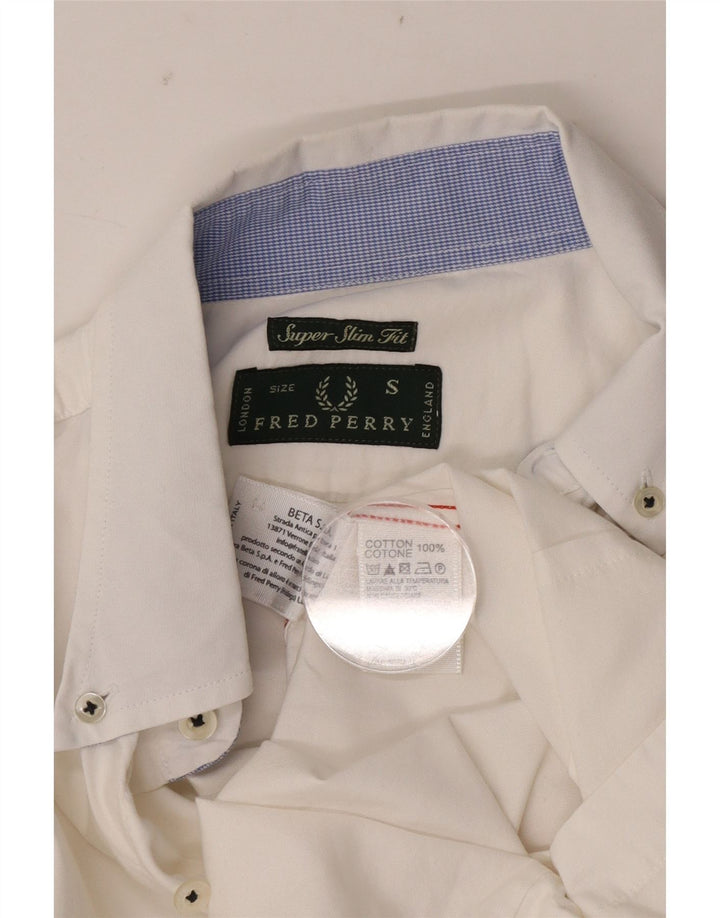 Camisa masculina super slim fit Fred Perry de algodão branco pequeno