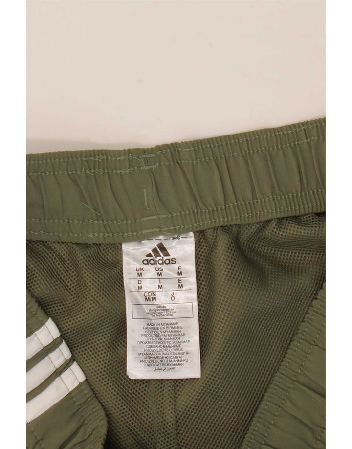 Shorts esportivos masculinos Adidas médio cáqui poliéster