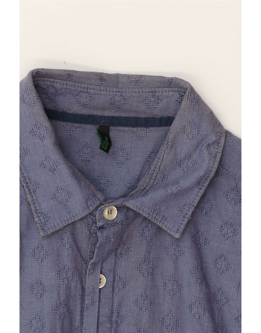 Camisa masculina Benetton pequena azul marinho geométrica