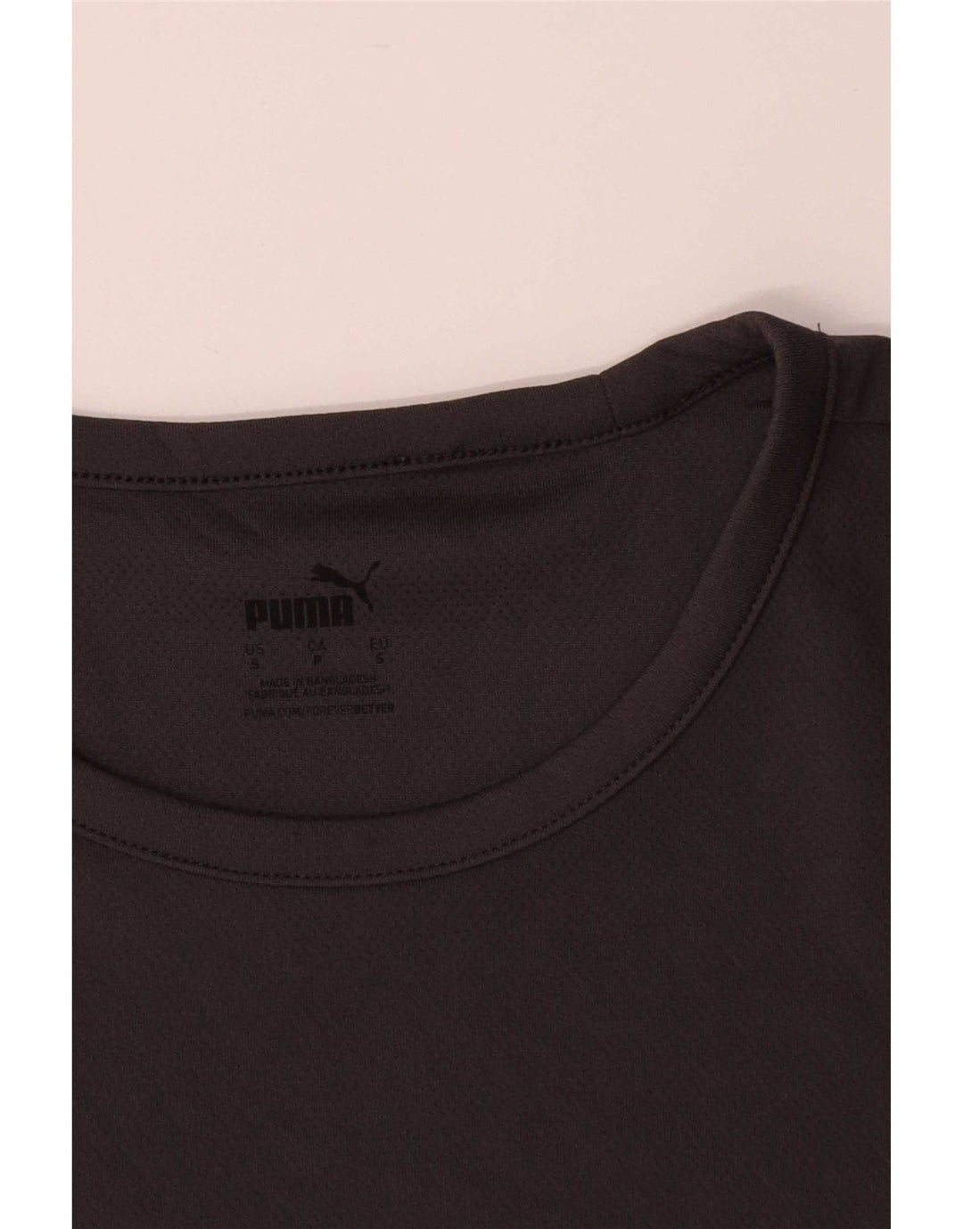 Camiseta masculina Puma pequena preta colorblock poliéster