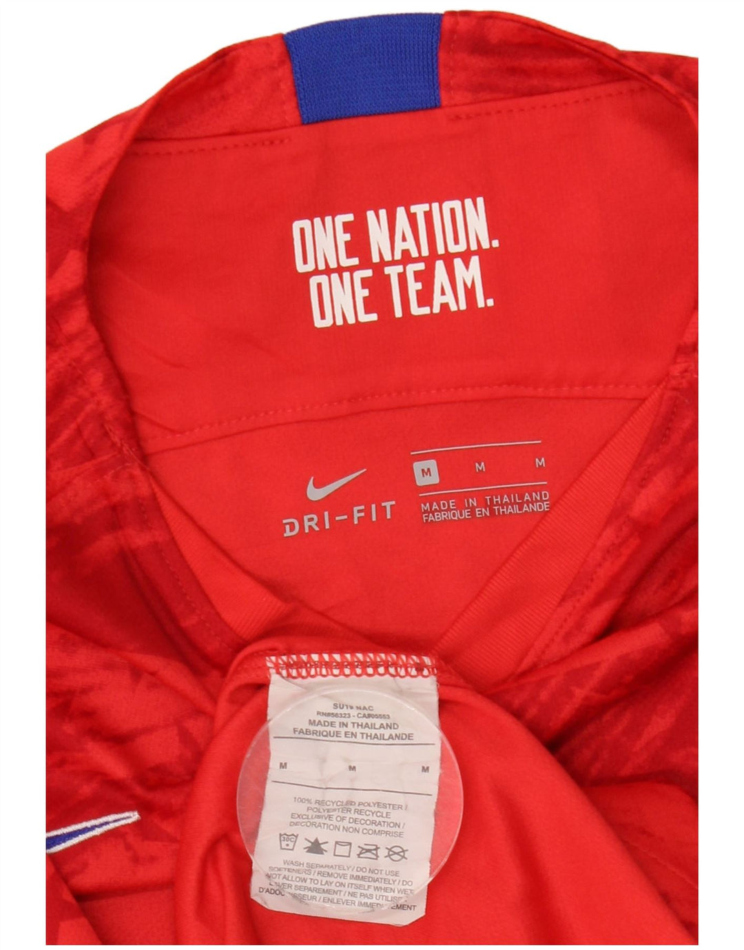 Camiseta Nike Womens USA Graphic Top UK 14 Médio Vermelho Geométrico Poliéster