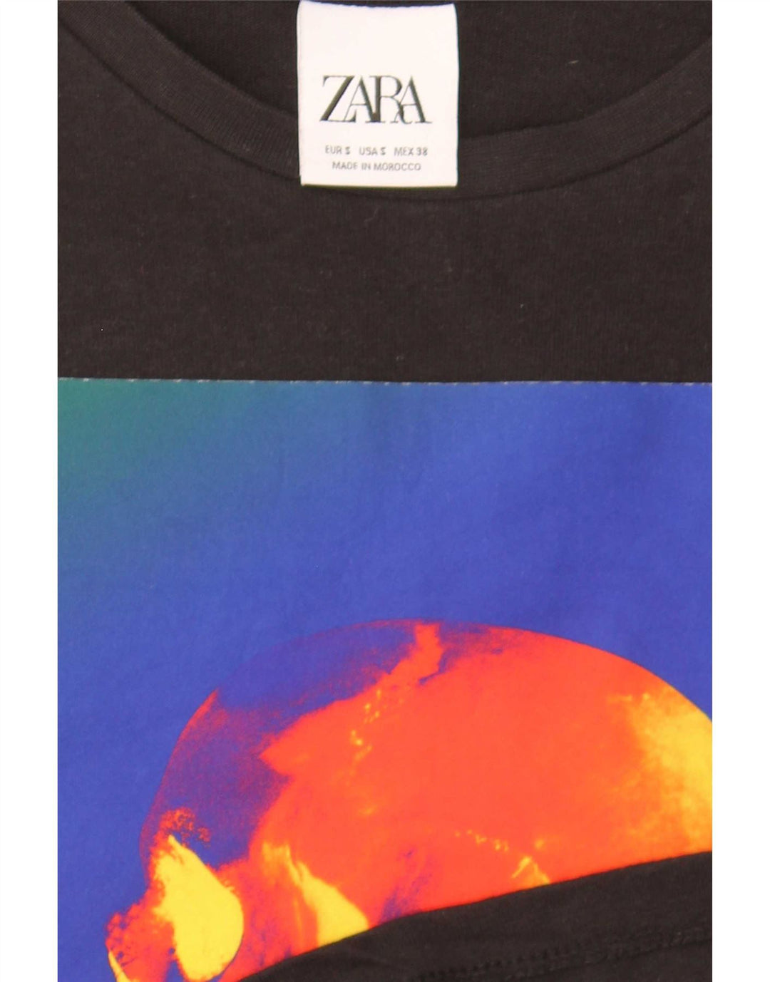 Zara Camiseta masculina gráfica Top pequeno preto