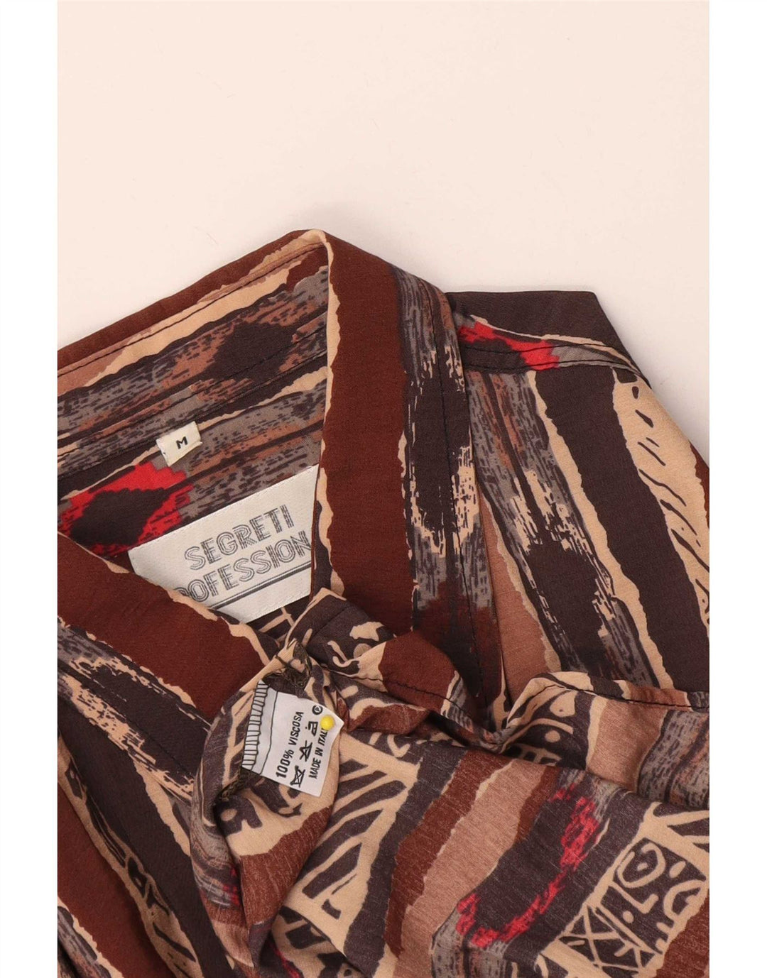 Camisa masculina vintage com padrão abstrato viscose marrom médio