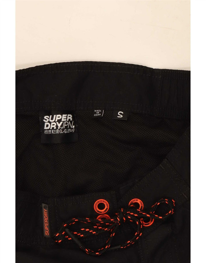 Shorts de natação Superdry masculino gráfico pequeno poliéster preto