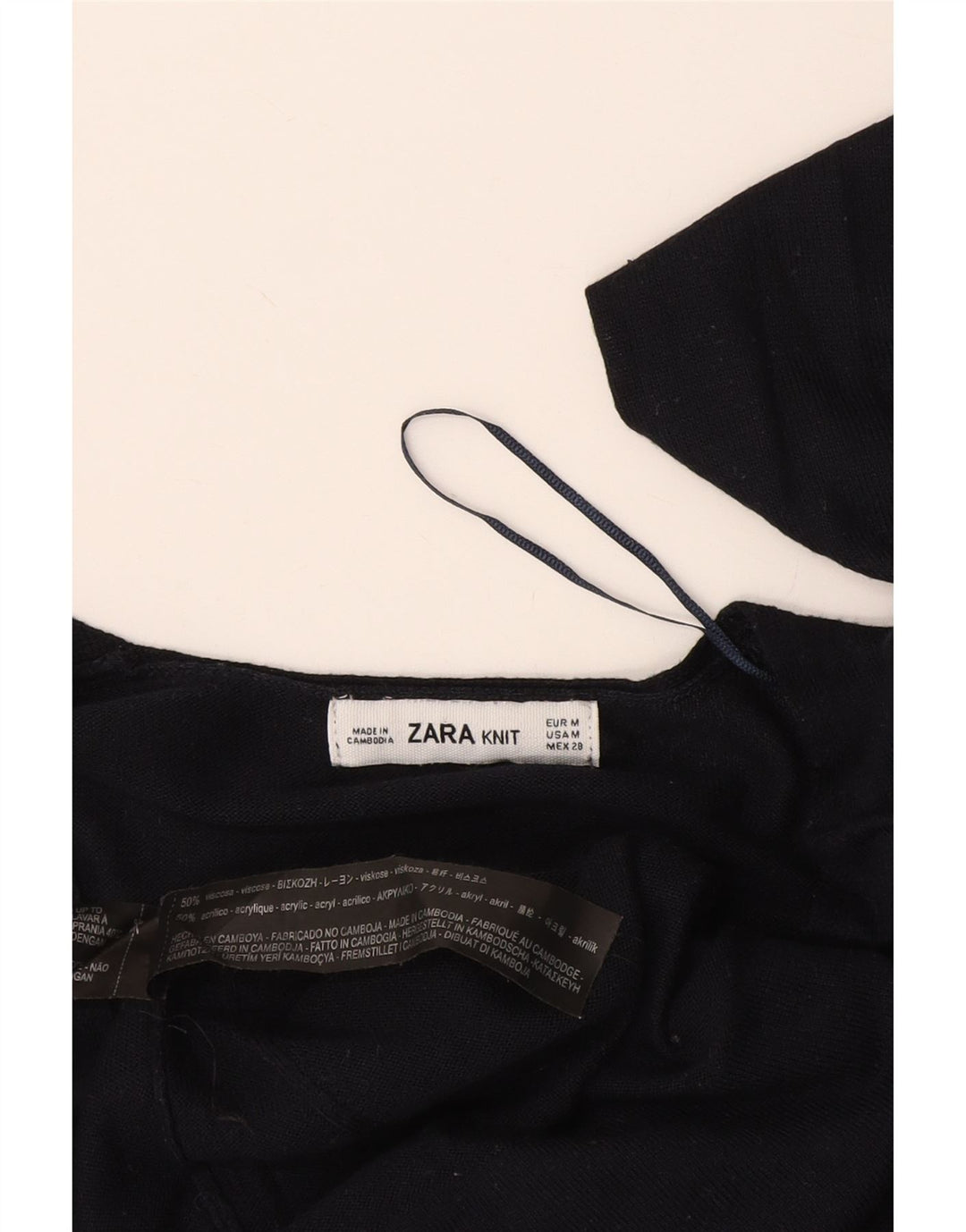 Top feminino Zara de manga comprida UK 14 viscose azul marinho médio