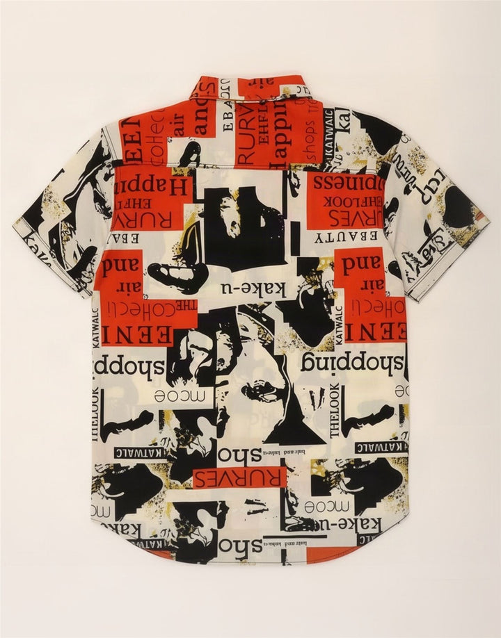 Camisa masculina vintage de manga curta com retalhos multicoloridos grandes