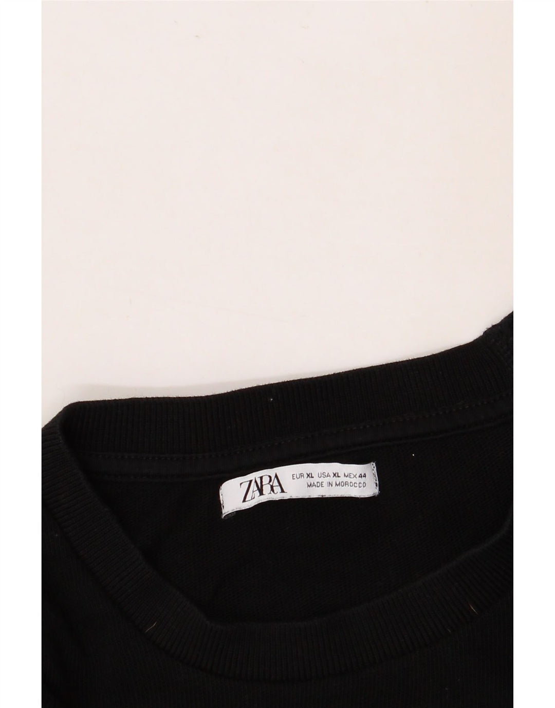 Camiseta masculina ZARA XL preta