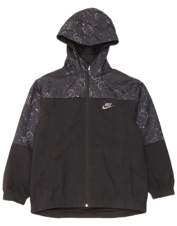 Jaqueta de chuva com capuz Nike Boys Abstract Pattern 10-11 anos médio preto