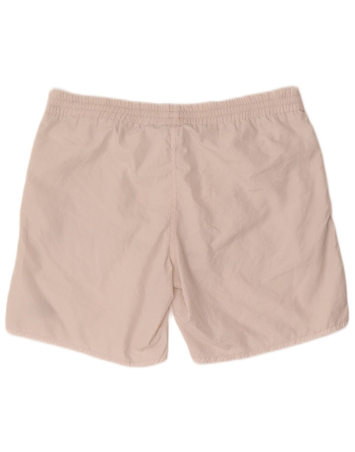 Shorts esportivos masculinos UMBRO pequenos brancos
