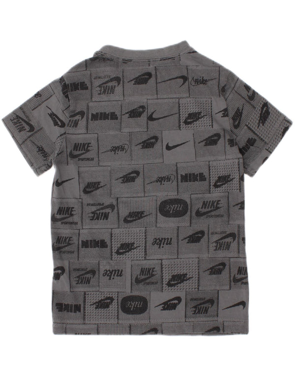 Camiseta Nike Meninos Graphic Top 4-5 Anos Pequeno Cinza