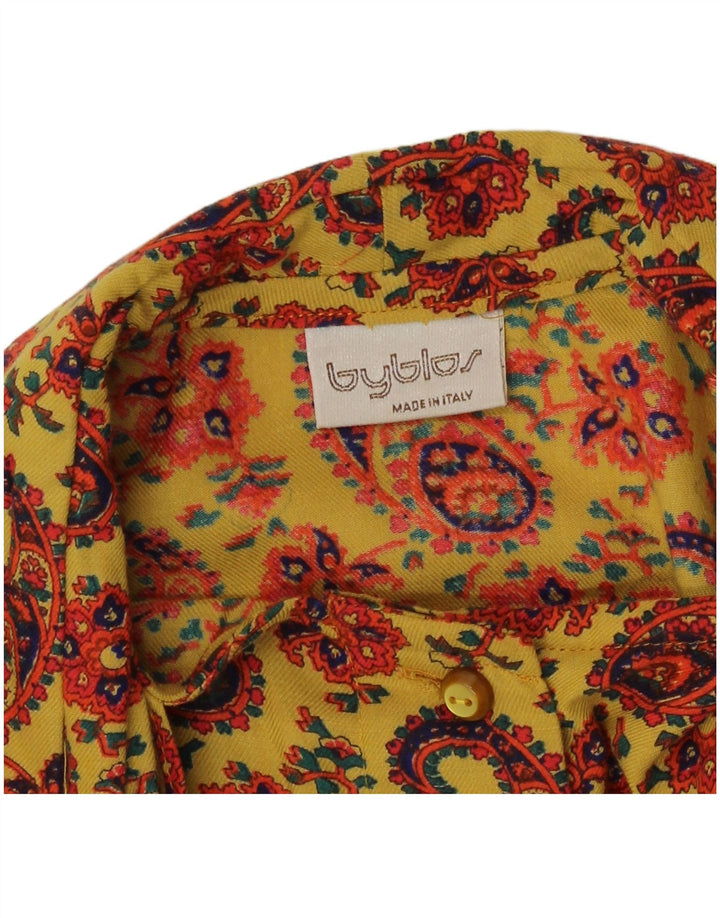 Blusa feminina Byblos com gravata frontal IT 44 Paisley amarelo médio