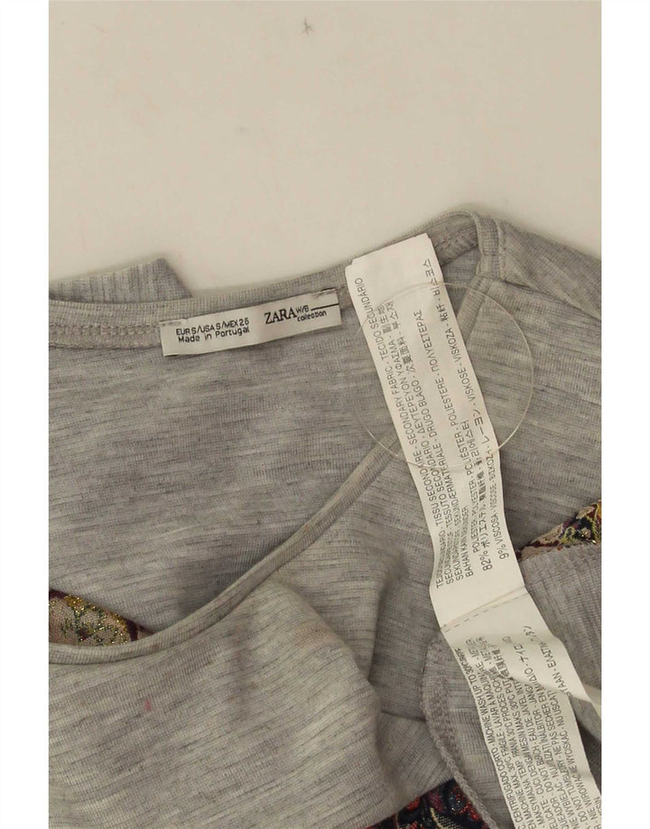 Colete feminino Zara Top UK 10 pequeno poliéster floral cinza