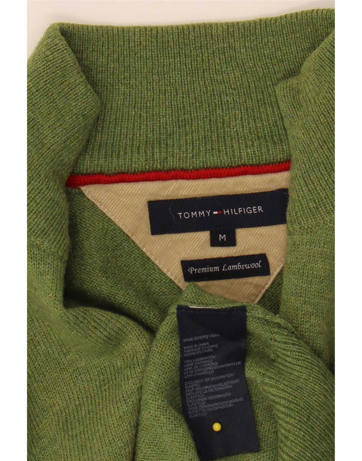 Suéter masculino Tommy Hilfiger com zíper e gola em lã de cordeiro verde médio