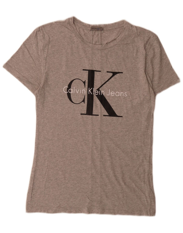 Camiseta feminina Calvin Klein Jeans com estampa gráfica UK 14 cinza médio manchado