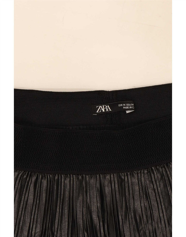 Saia plissada feminina Zara médio W28 poliéster preto