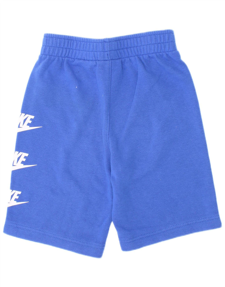 Shorts esportivos gráficos Nike Boys 6-7 anos grandes de algodão azul