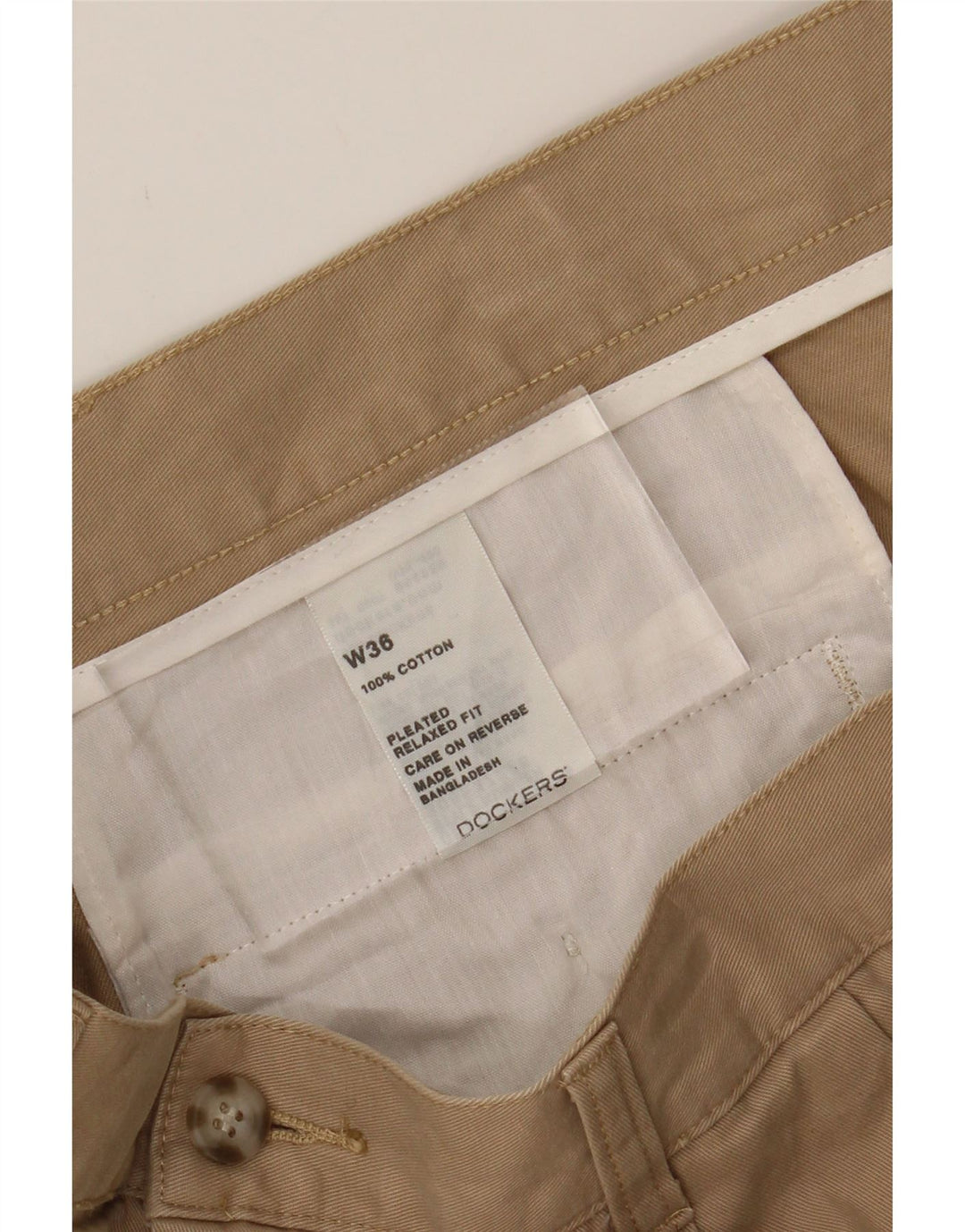 DOCKERS Mens Relaxed Fit Pegged Chino Shorts W36 Large  Beige Cotton Vintage Dockers and Second-Hand Dockers from Messina Hembry 